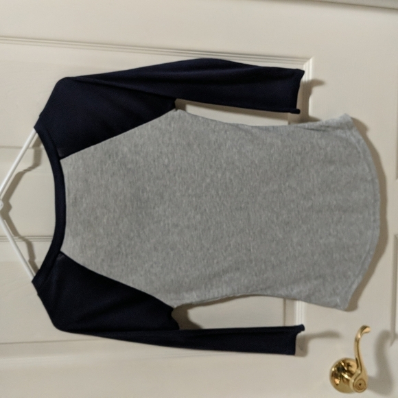 Princess Vera Wang Women's 3/4 Sleeve Embellished Fitted Tee Sz Med - Picture 4 of 6